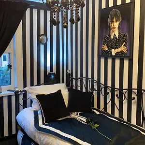https://harry-poterzzz-mansion.yorkshirehotels.net